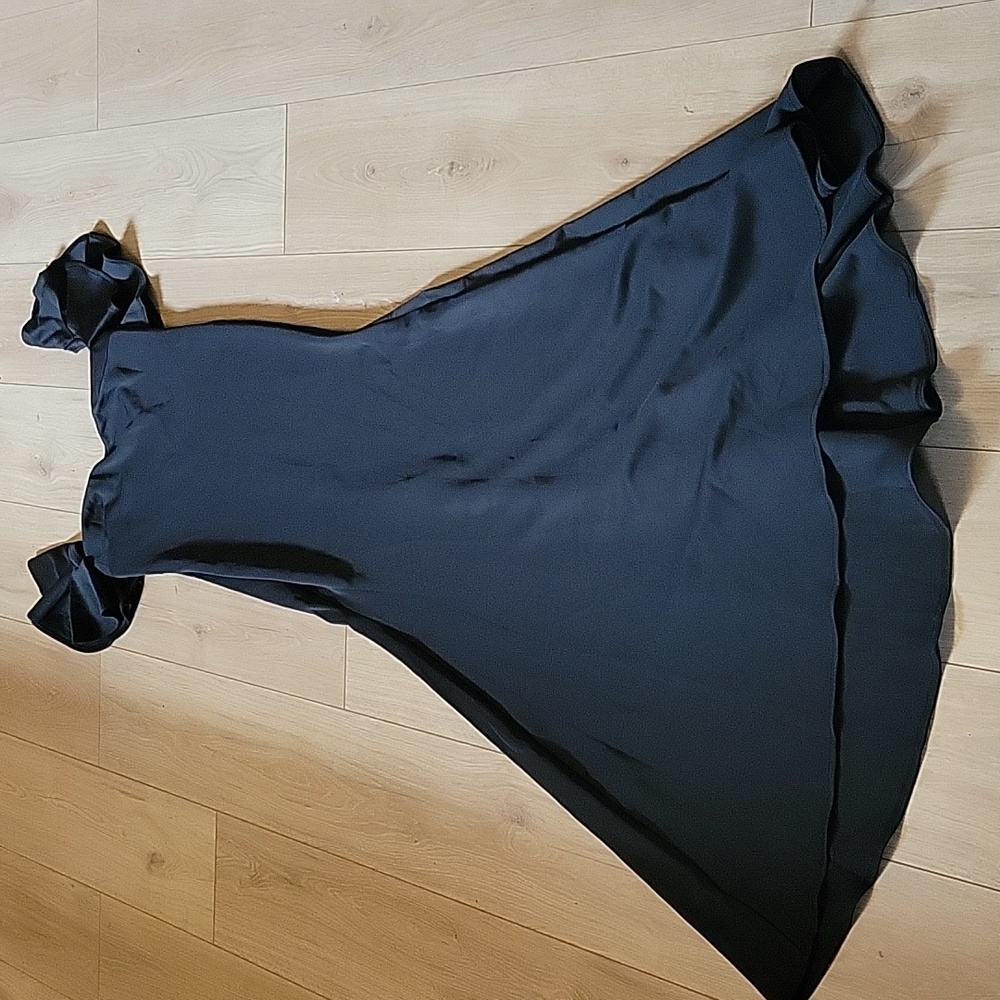 Large black dress